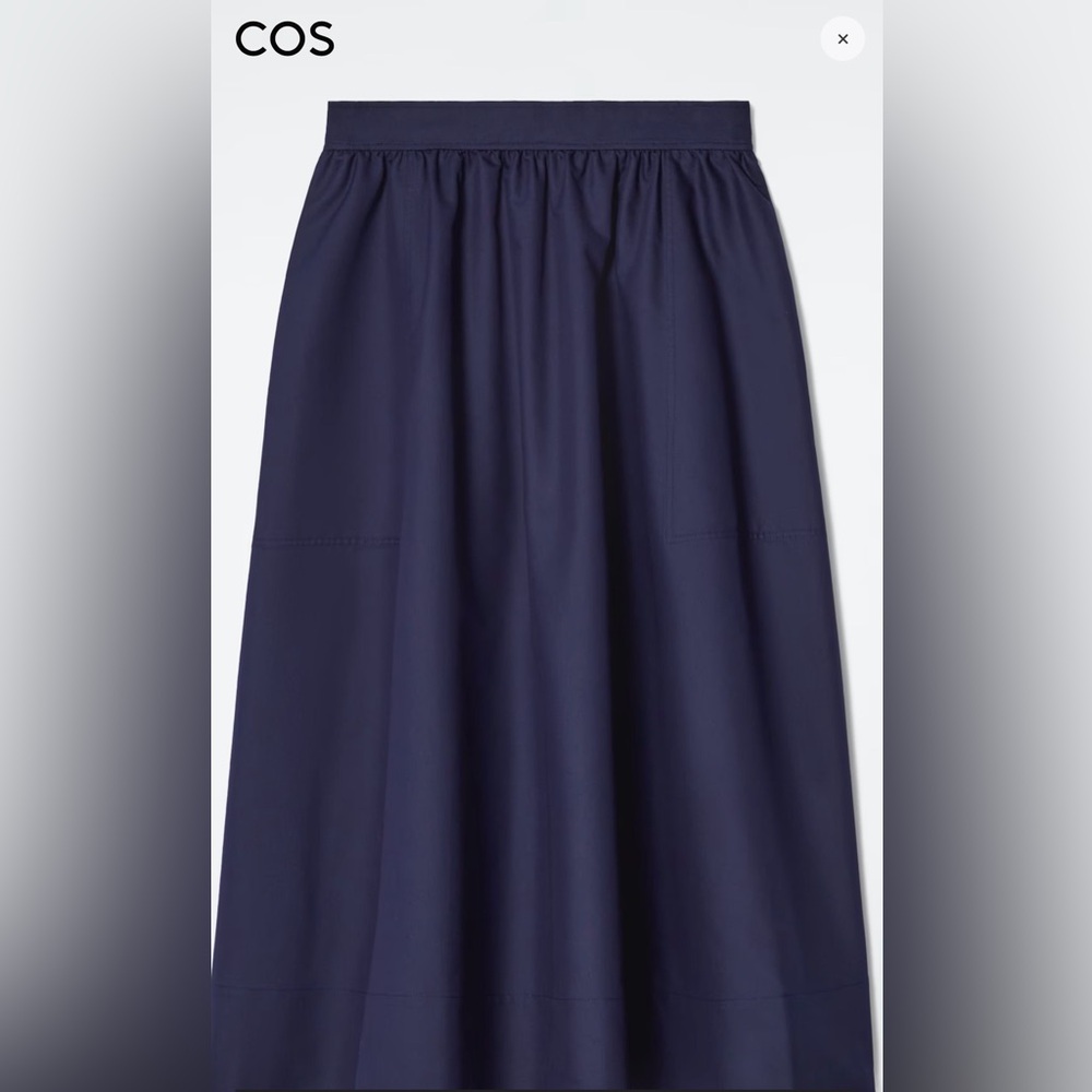 COS A-Line midi skirt. Navy. Size 10. Excellent condition. Price is negotiable:)